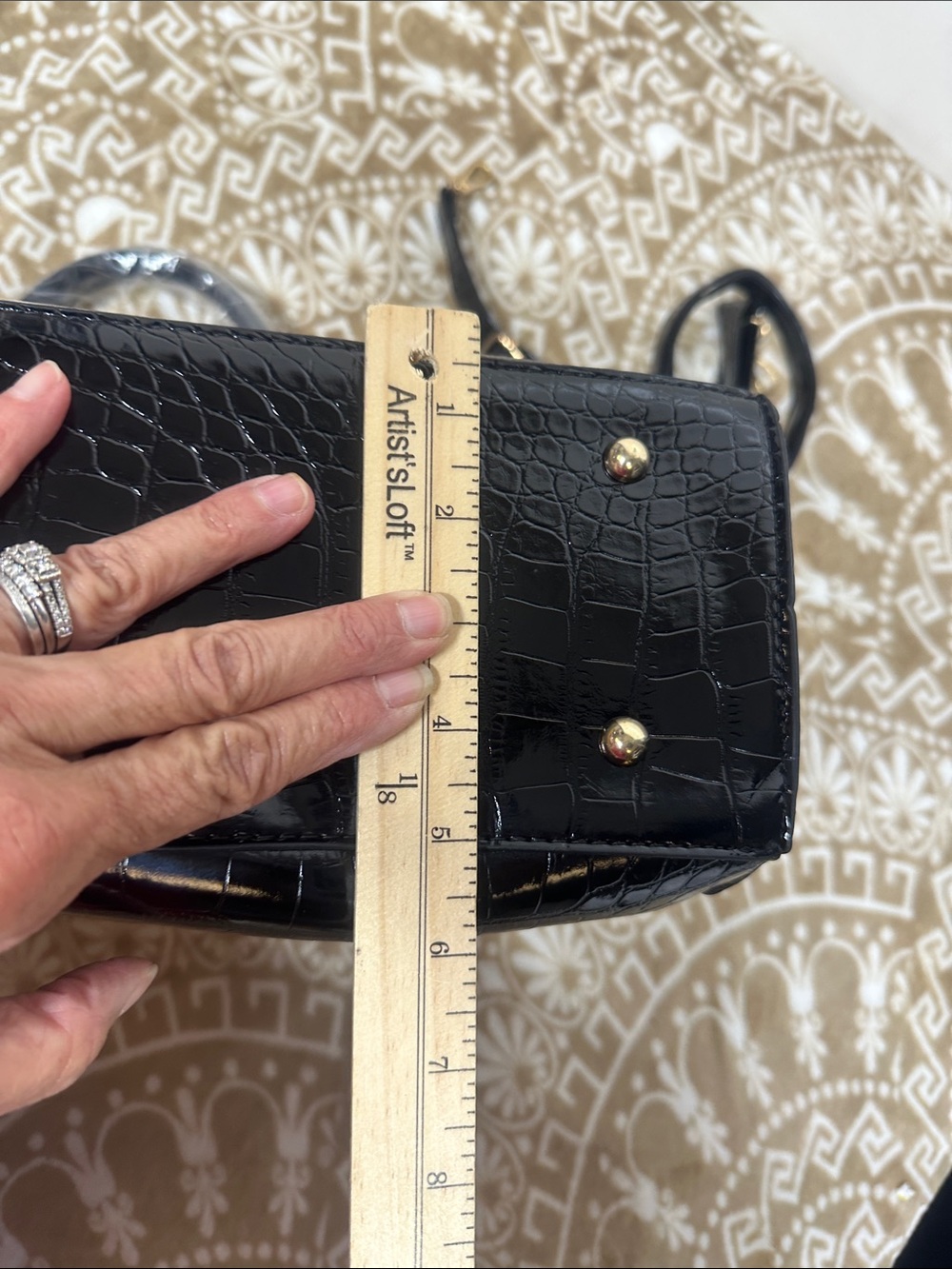 Black Croc-Embossed Patent Tote / crossbody Bag with Removable Strap - Picture 5 of 11
